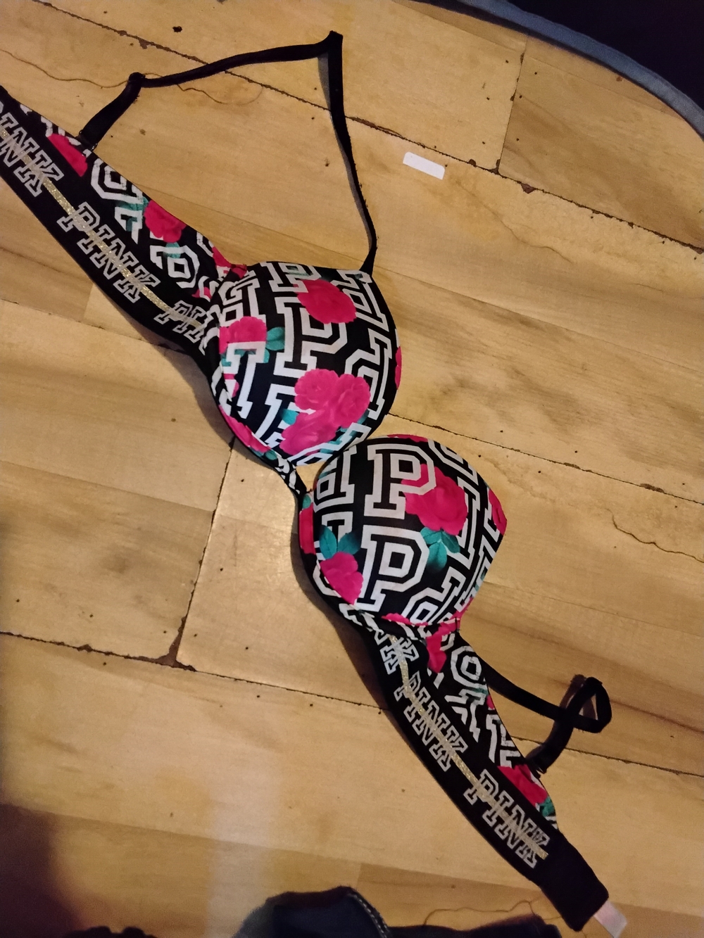 PINK Bombshell Super Push Up Bra 34b